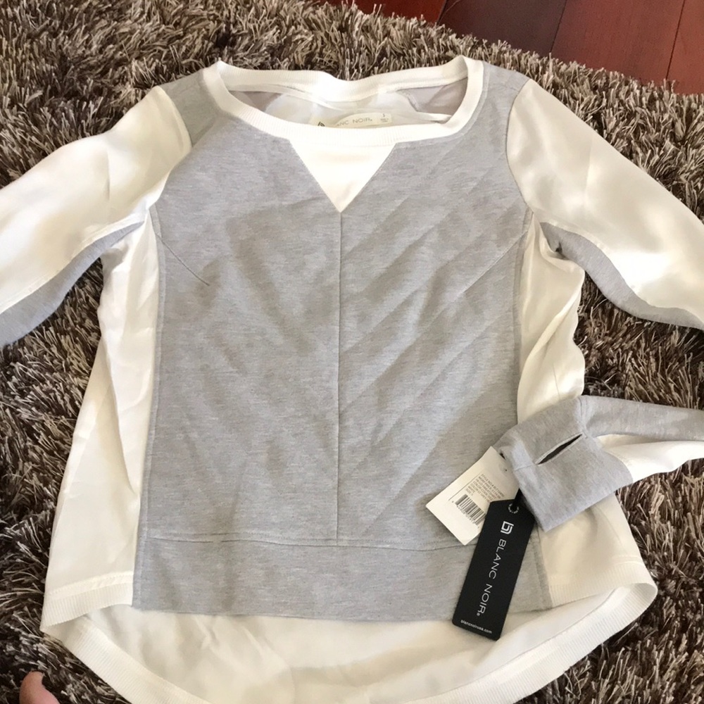 Blanc Noir Long sleeve top 